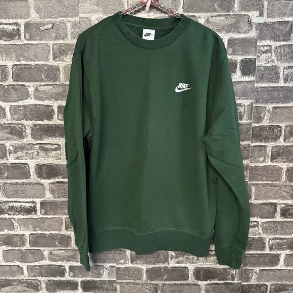 Nike Other - Nike Sportswear Club Fleece Crew sweater dark green unisex